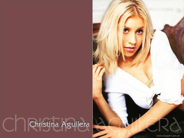 Christina Agulera - CAguileratapety03.jpg